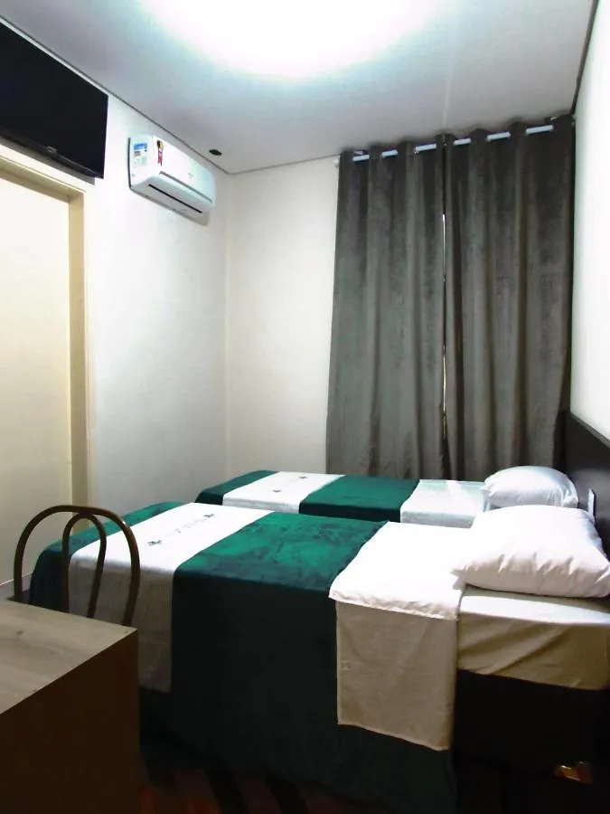 Hotel Minho ao Lado do Novo Hospital Pérola Byington - Reserve 4 noites e pague 3 ou Reserve 3 noites e pague 2 Promoção acima de 4 DiáriasPróximo 25 Março , Brás e Bom Retiro São Paulo