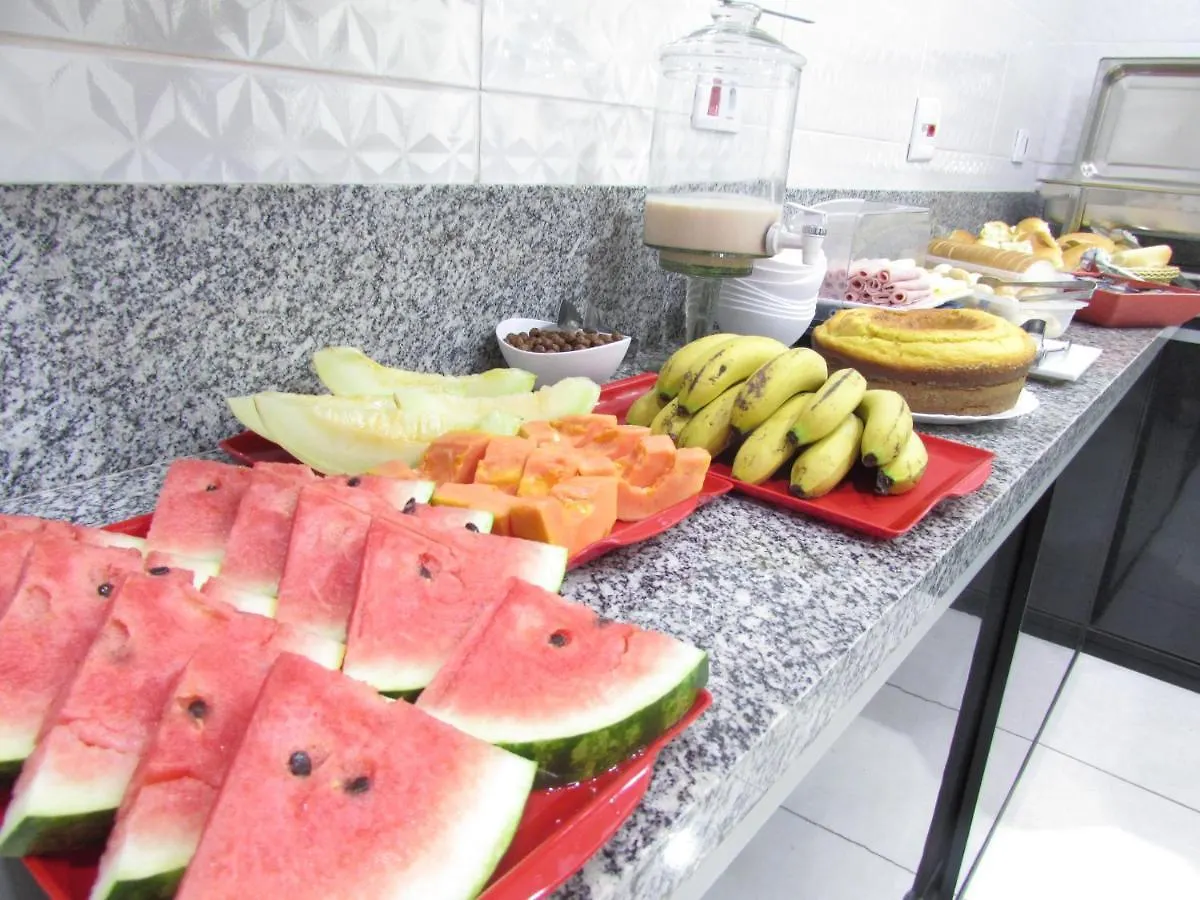 Hotel Minho ao Lado do Novo Hospital Pérola Byington - Reserve 4 noites e pague 3 ou Reserve 3 noites e pague 2 Promoção acima de 4 DiáriasPróximo 25 Março , Brás e Bom Retiro São Paulo Brasil